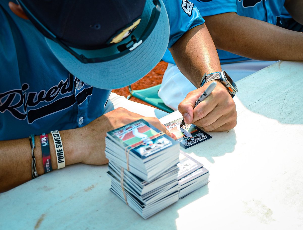 Edmonton Riverhawks tweet media