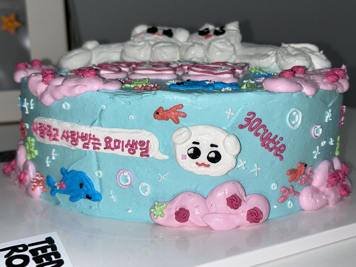 luvty4eva's tweet photo. 태용이의 바다를 가득 담아 🪸🪼🐬🐠🌊

#태용이가_피운_서른번째_장미
#ItsSailorTAEYONGDay https://t.co/QqgfwVVnHp