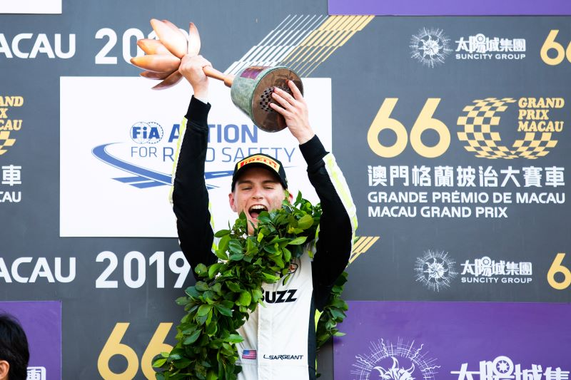 formulasargeant's tweet photo. Sir Logan Sargeant https://t.co/CoEMY1WlEr