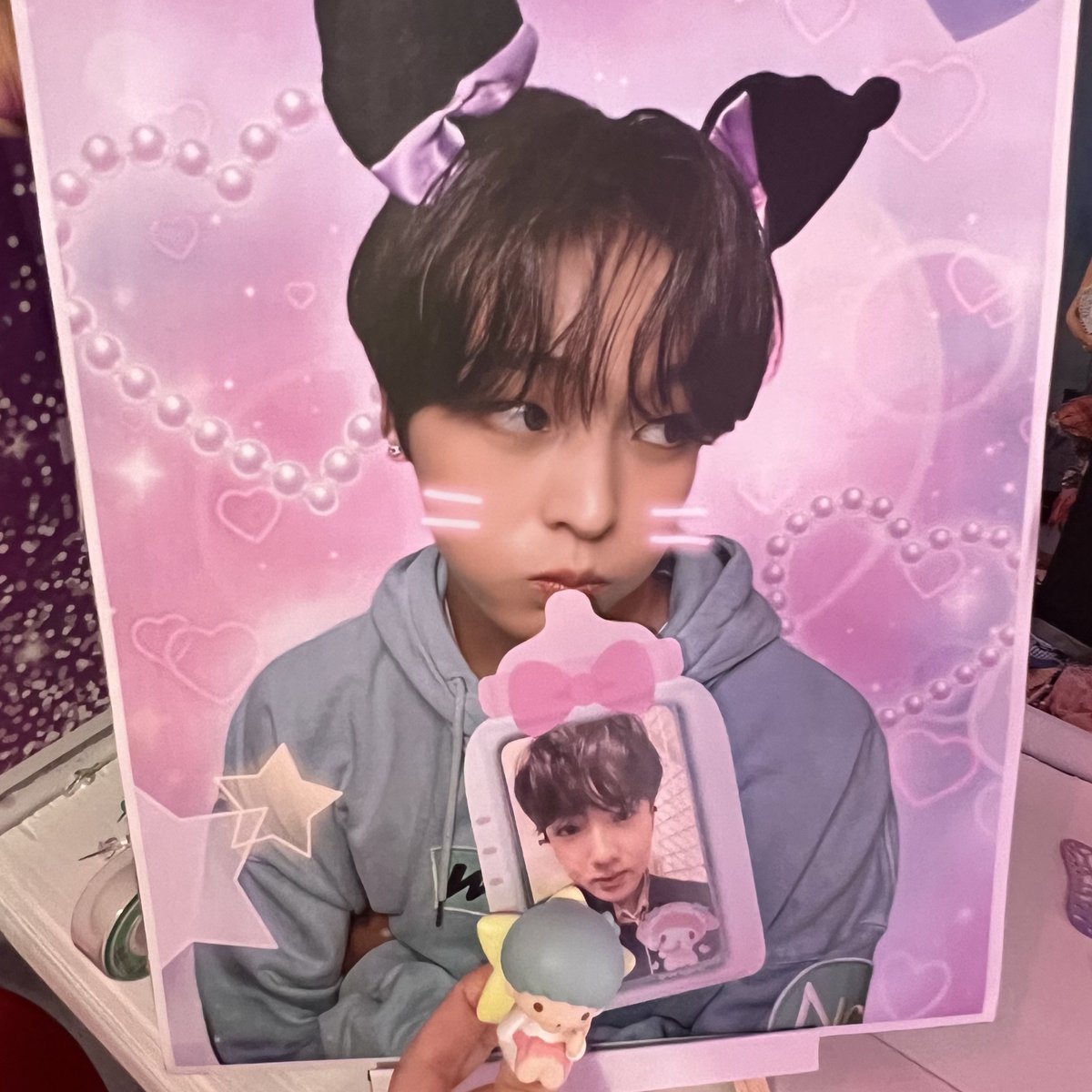 リクセンイルカフェ🐈‍⬛💜
めちゃくちゃ可愛い空間やったよー🎶
トレカ新しい持ち方してサクミルク飲ませてみたｗｗｗ
#Found_MY_RIKU
<a href="/riku_purple/">𝐏𝐔𝐑𝐏𝐋𝐄</a>