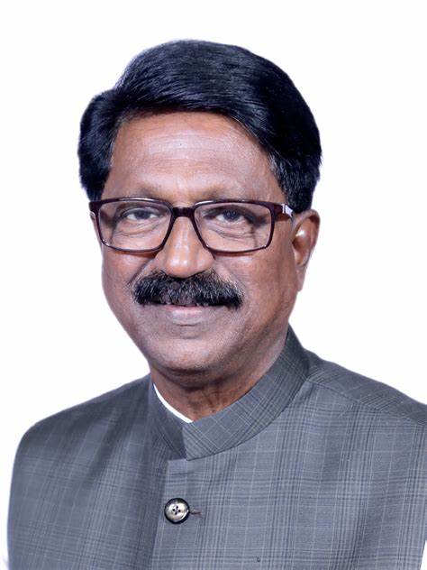 Vaishali Darekar-Rane (@vaishalidarekrr) on Twitter photo निष्ठावान खासदार मा. श्री. अरविंदजी सावंत साहेब <a href="/AGSawant/">Arvind Sawant</a> आपली शिवसेना (उध्दव बाळासाहेब ठाकरे) पक्षाच्या लोकसभा गटनेतेपदी नेमणूक झाल्याबद्दल हार्दिक शुभेच्छा!
<a href="/uddhavthackeray/">Uddhav Thackeray</a> <a href="/ShivSenaUBT_/">ShivSena - शिवसेना Uddhav Balasaheb Thackeray</a> <a href="/andharesushama/">SushmaTai Andhare</a> <a href="/SardesaiVarun/">Varun Sardesai</a> <a href="/AUThackeray/">Aaditya Thackeray</a> <a href="/ShivsenaUBTComm/">Shivsena UBT Communication</a> निष्ठावान खासदार मा. श्री. अरविंदजी सावंत साहेब <a href="/AGSawant/">Arvind Sawant</a> आपली शिवसेना (उध्दव बाळासाहेब ठाकरे) पक्षाच्या लोकसभा गटनेतेपदी नेमणूक झाल्याबद्दल हार्दिक शुभेच्छा!
<a href="/uddhavthackeray/">Uddhav Thackeray</a> <a href="/ShivSenaUBT_/">ShivSena - शिवसेना Uddhav Balasaheb Thackeray</a> <a href="/andharesushama/">SushmaTai Andhare</a> <a href="/SardesaiVarun/">Varun Sardesai</a> <a href="/AUThackeray/">Aaditya Thackeray</a> <a href="/ShivsenaUBTComm/">Shivsena UBT Communication</a>