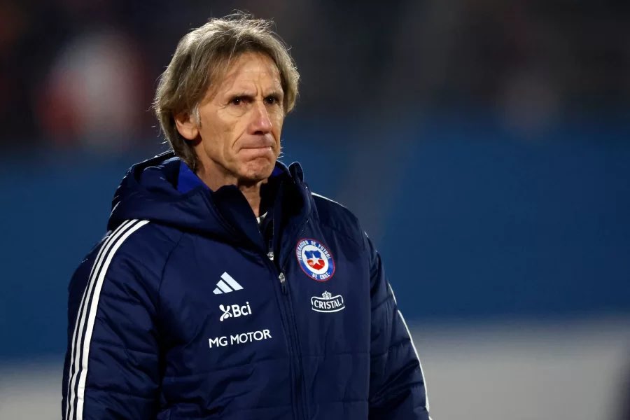 patocasidelaB's tweet photo. El responsable número 1 de la eliminación de 🇨🇱 en la Copa América: https://t.co/UyiLO9apdx