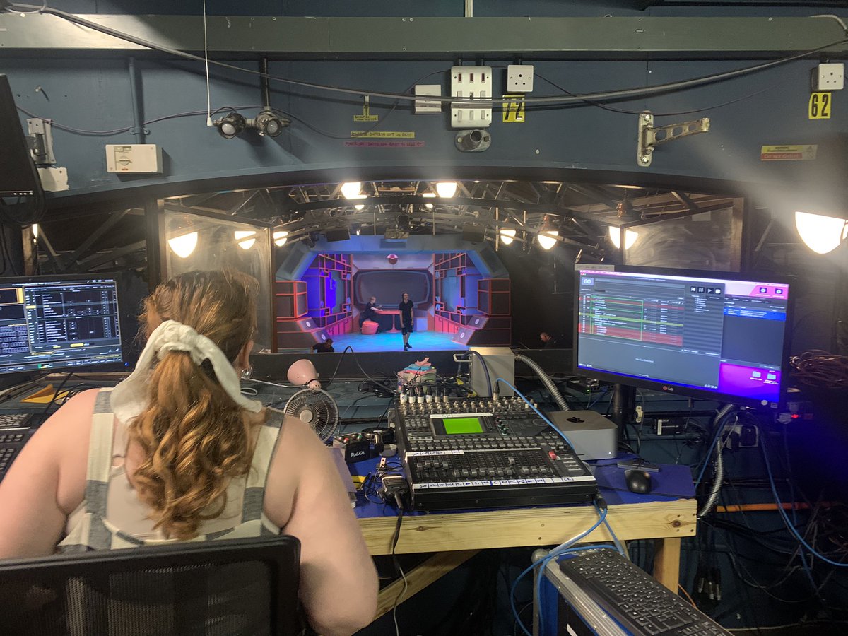 SwhiteNotts's tweet photo. Press Day #SamWuIsNOTAfraidOfGhosts A big thank you to @polkatheatre staff for making me feel so welcome and to all the Creatives on this show, especially director @emilylingwilliams for the opportunity to shadow her. https://t.co/h9qLxXQN3U