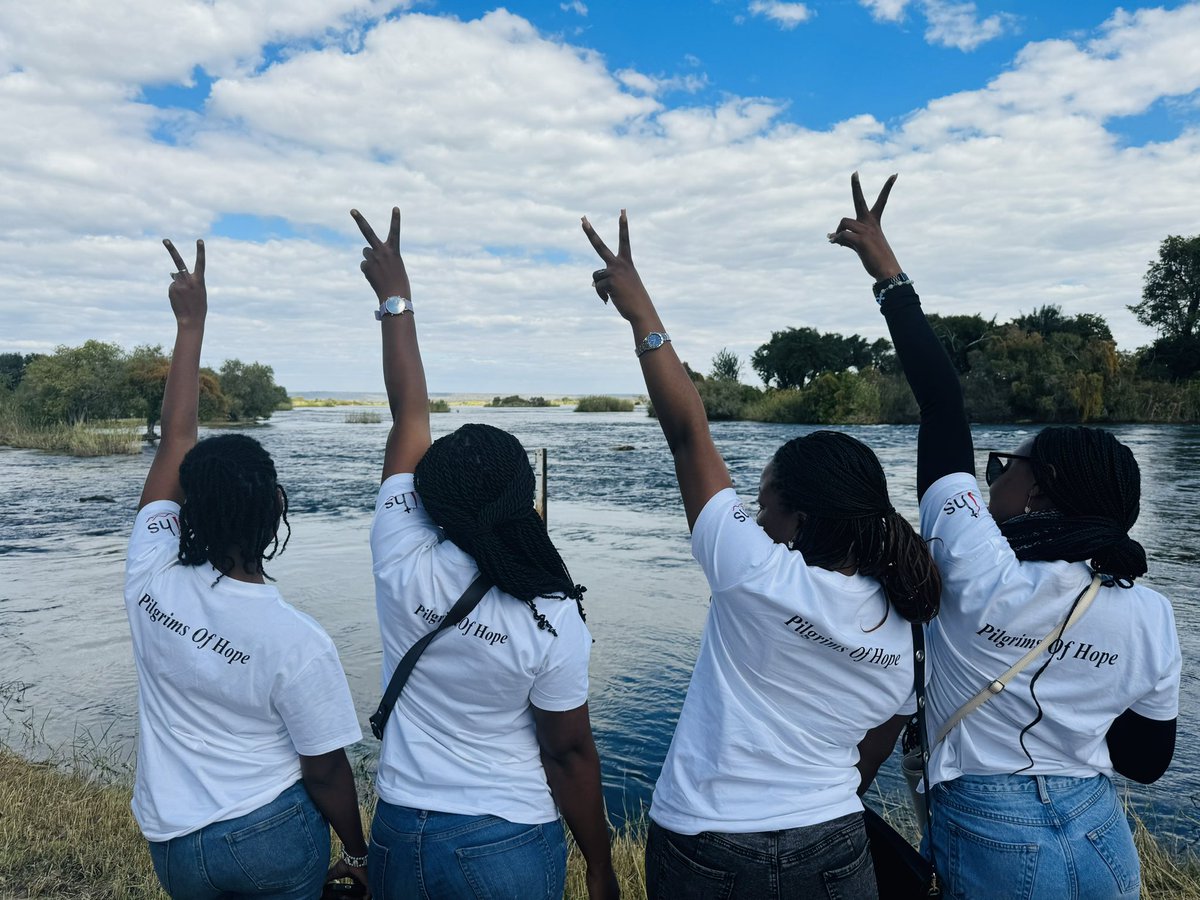 ScholasticaKan4's tweet photo. Weekend with my kingdom fam
#bemagis
#Livingstone https://t.co/yQfT1kMB1t