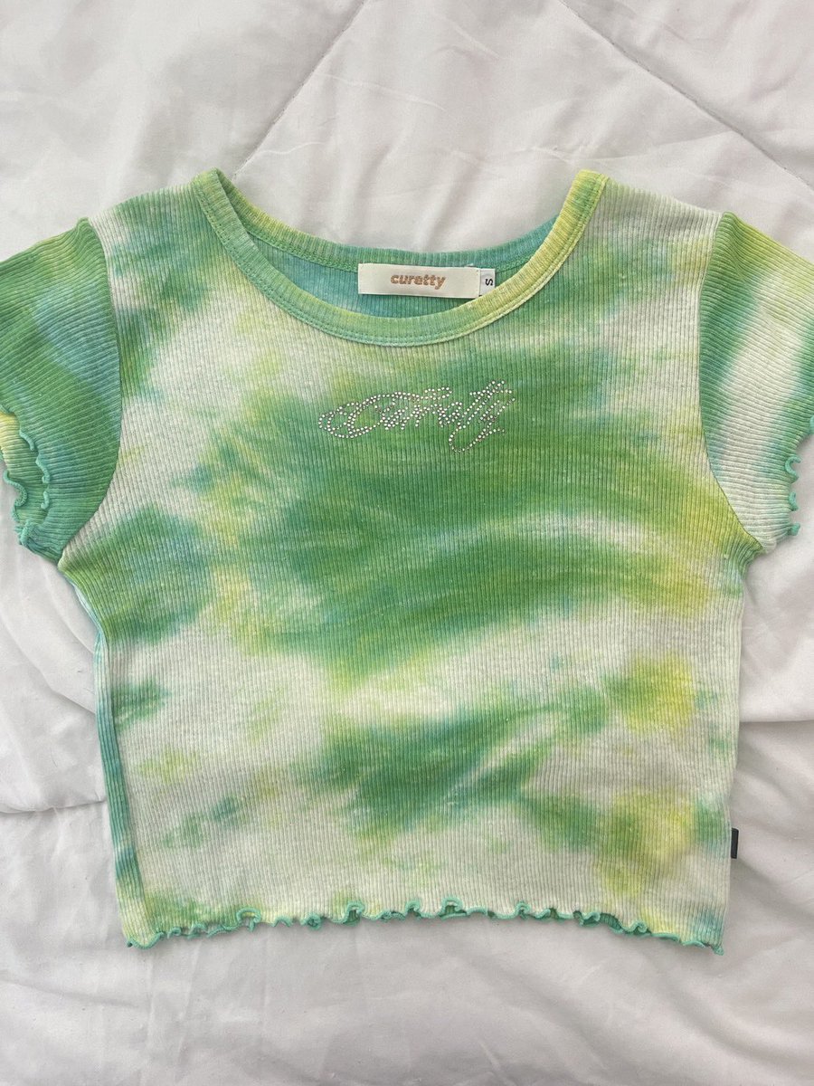 melodykittymiss's tweet photo. 🎧ྀི 🎀ྀི ฝากขาย ♡ིིྀ
#curetty size s ใส่ไปคอนครั้งเดียว 250 (พรีมา 650) ค่าส่ง 40
dm @foundinsept ❤︎
#ส่งต่อเสื้อผ้า #ส่งต่อเสื้อผ้ามือสอง #y2kthailand #vghbkk #stylistshop #cintageshop #ส่งต่อเสื้อผ้ามือ2 #เสื้อผ้ามือสอง #เสื้อผ้ามือ2 #ส่งต่อvghbkk #ส่งต่อcintage https://t.co/IHqE0h70Ji