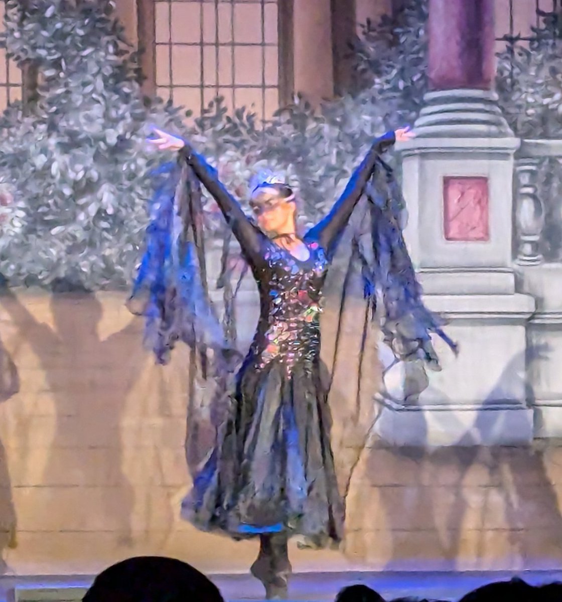 lucy chilton tweet media