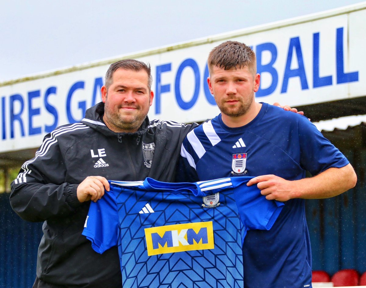 squiresgatefc's tweet photo. ✍️ 𝗡𝗲𝘄 𝗦𝗶𝗴𝗻𝗶𝗻𝗴 | 𝗔𝗻𝗱𝗿𝗲𝘄 𝗠𝘂𝗿𝗽𝗵𝘆

🙌 We are delighted to confirm the signing of Andrew Murphy, who joins us from @GarstangFC.👇

📝 https://t.co/RMtPLwfqWz
🔷 #WeAreGate | @JTA__Media https://t.co/QtU23qYlxq