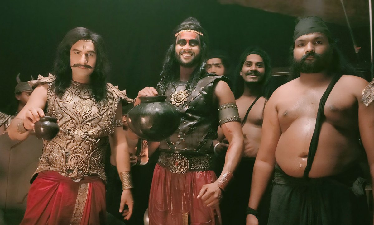 Yogesh10th's tweet photo. Shrimad ramayan...
Monday to Friday on Sony TV 
At 9 pm 
#shrimadramayan #sonytv #ramayan #prahast #prahasth #naturelover💍 #adventurelover⛷ #aaftianss #gspptk #reenergiseurself #travelbyheart❤️ #apnadesipunjab #sneakpeekyogi #theatreloverz🎭 #animallovers🙈🙉🙊 #actorslife🤡 https://t.co/Yif2C5akrs