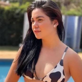 NP__Oficial's tweet photo. 🚨 Famosos: l Amado Batista é obrigado a pagar pensão de R$ 10 mil à ex-namorada. Layza Bittencourt, 50 anos mais jovem que o cantor, afirma ter abandonado a carreira para viver o relacionamento https://t.co/K8wMNEEgnB