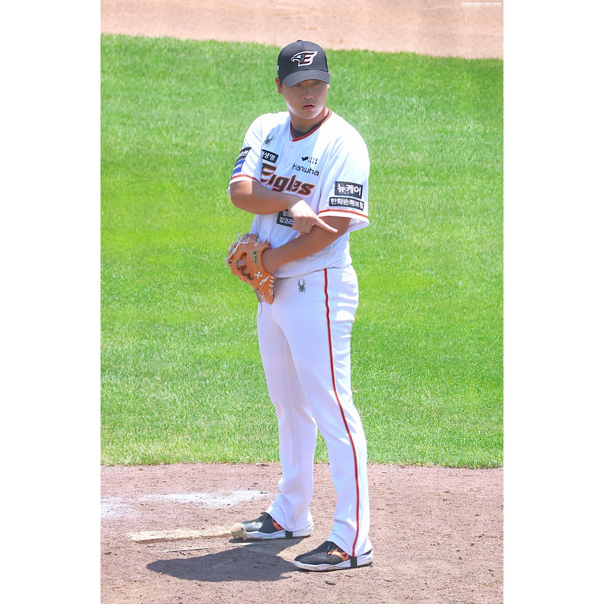 ETSC41's tweet photo. 2024.06.26
#한화이글스 #김규연 #NO_60 https://t.co/Me75KPeLlA