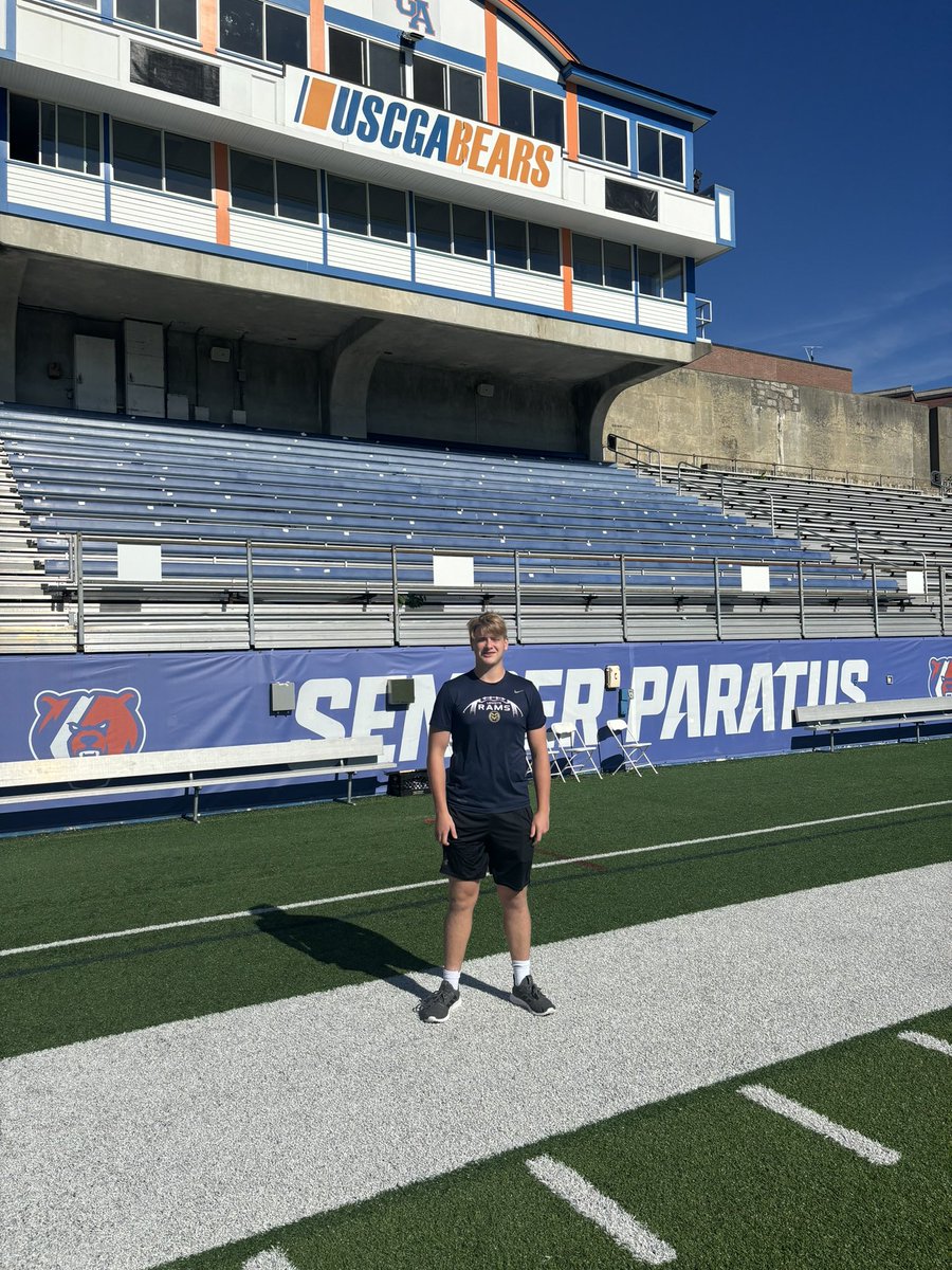 ABuckley757's tweet photo. Had a great day on Friday at the Coast Guard Academy. Thank you coach @Hudson_Dunaway and @CoachJBWells for a great opportunity to visit https://t.co/q6ke4R4VLB