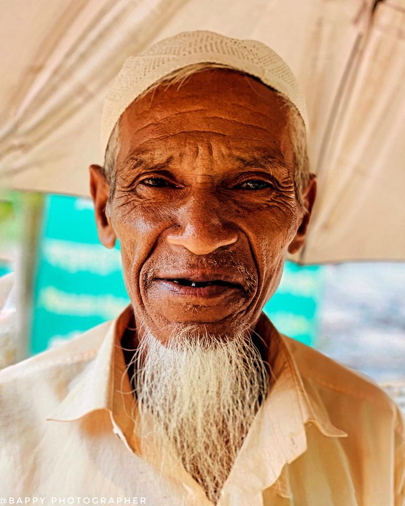 Bappyphotograph's tweet photo. Keep smiling, because your broken heart is just a chapter, not your whole story.

#RohingyaRefugeecamps 
#vulnerablepeople 
#documentaryphotography 
#RohingyaCrisis 
#Bangladesh 
#badsituation 
#Camp26 
#smilechallengesmilechallenge 

Bappy Photographer https://t.co/n17i9jgHdQ
