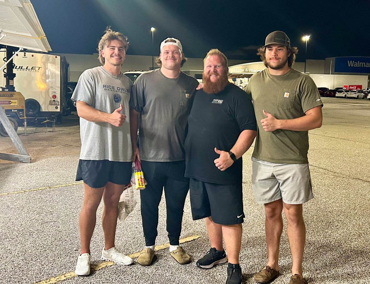 Big shout out to some former football players for making it out to visit the stand! Always good to see some familiar faces! #fireworks #4thofJuly #PUNISHERS