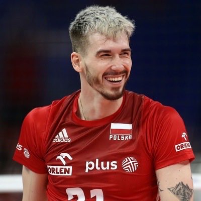 medmelcia's tweet photo. TOMASZ Z LEONEM BĘDĄ IM SIĘ ŚNI�� PO NOCACH #gangłysego. https://t.co/Ool7hJg8nY