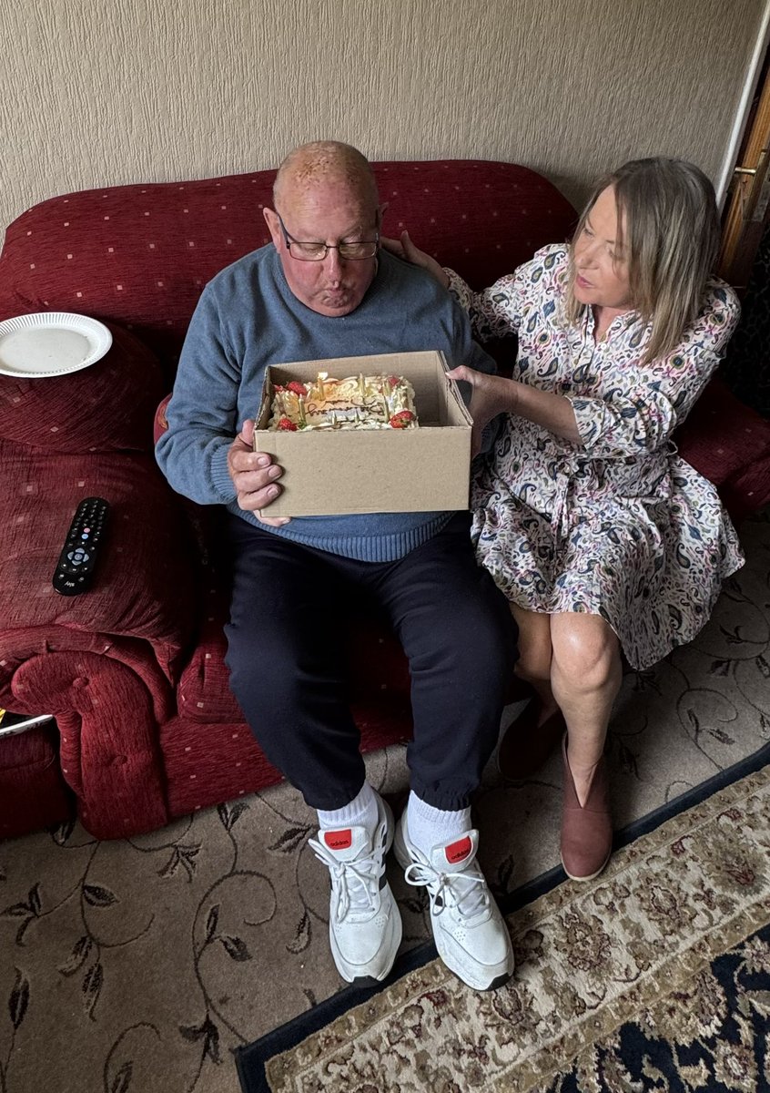 patphelan's tweet photo. Happy Birthday Dad
85 and flying https://t.co/8wak3Mi9ND