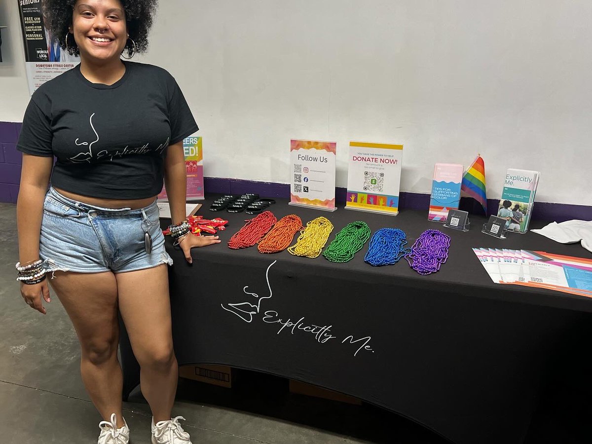 explicitlyme24's tweet photo. Explicitly Me at the stone wall celebration.🎟️🪩 Proud to show that we exist and will show up and show out. 🫶🏿🫶🏾🫶🏽🫶🏼🌈.     #nolapride #ExplicitlyMe #lesbiansofcolor #stonewallriots #showupshowout https://t.co/52L3guvLzW