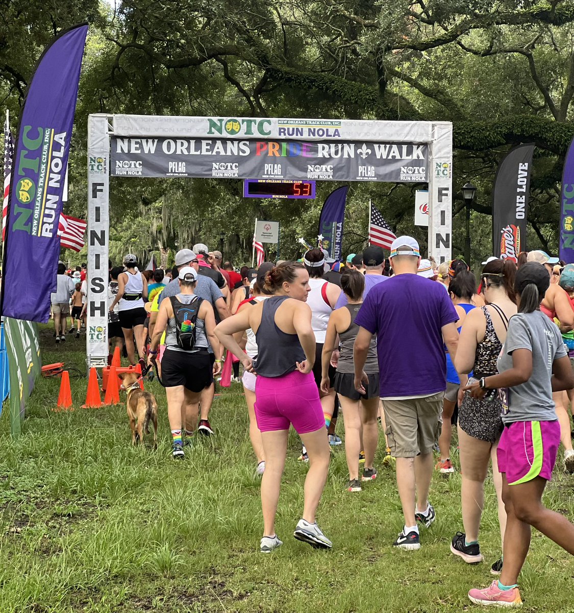 explicitlyme24's tweet photo. What a great morning to run and connect!☀️🌈🏃🏾‍♀️‍➡️ Shoutout to those who showed up to support us. 🥰🫶🏿🫶🏾🫶🏽🫶🏼 #prideneworleans #support #runforlife #lesbiansofcolor #ExplicitlyMe https://t.co/Unw8akTdlK