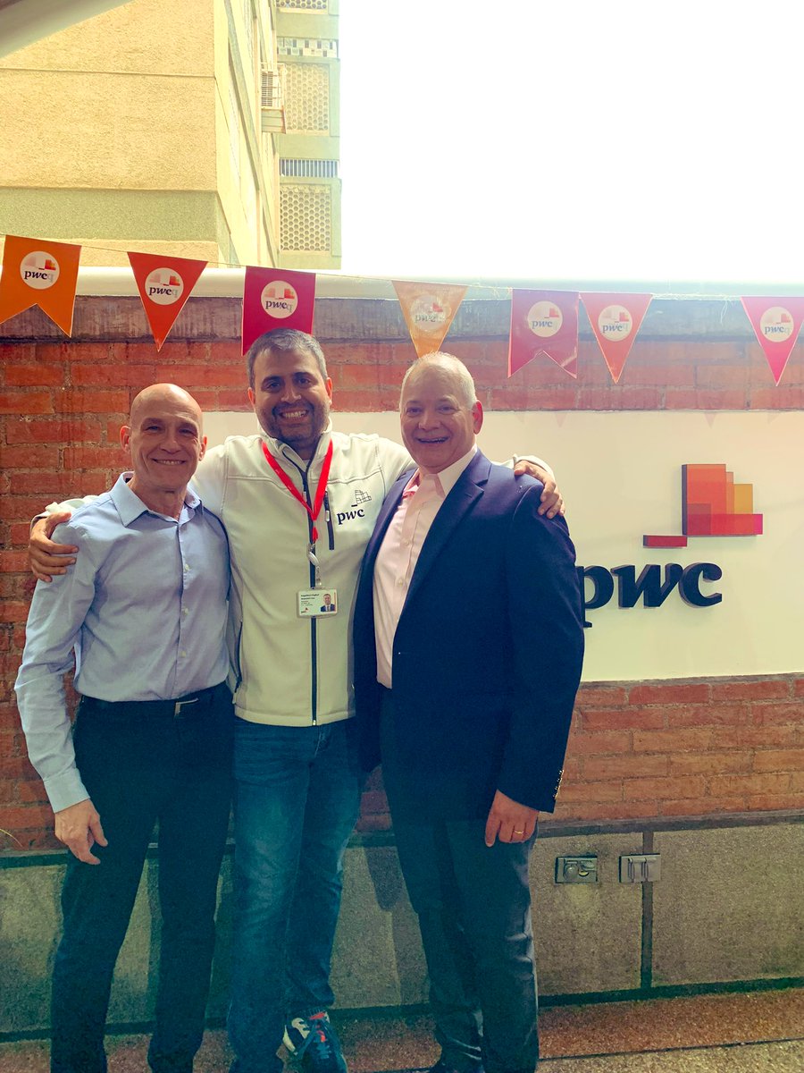 emazutiel's tweet photo. Hoy pasan a una nueva etapa 2 grandes socios de @PwC_Venezuela mentores que han dejado un maravilloso legado. Gracias @JApostlico @victornietop1 por tantos aprendizajes, por su amistad y por siempre dejar en alto el nombre de nuestra firma https://t.co/IyOsVp9yty