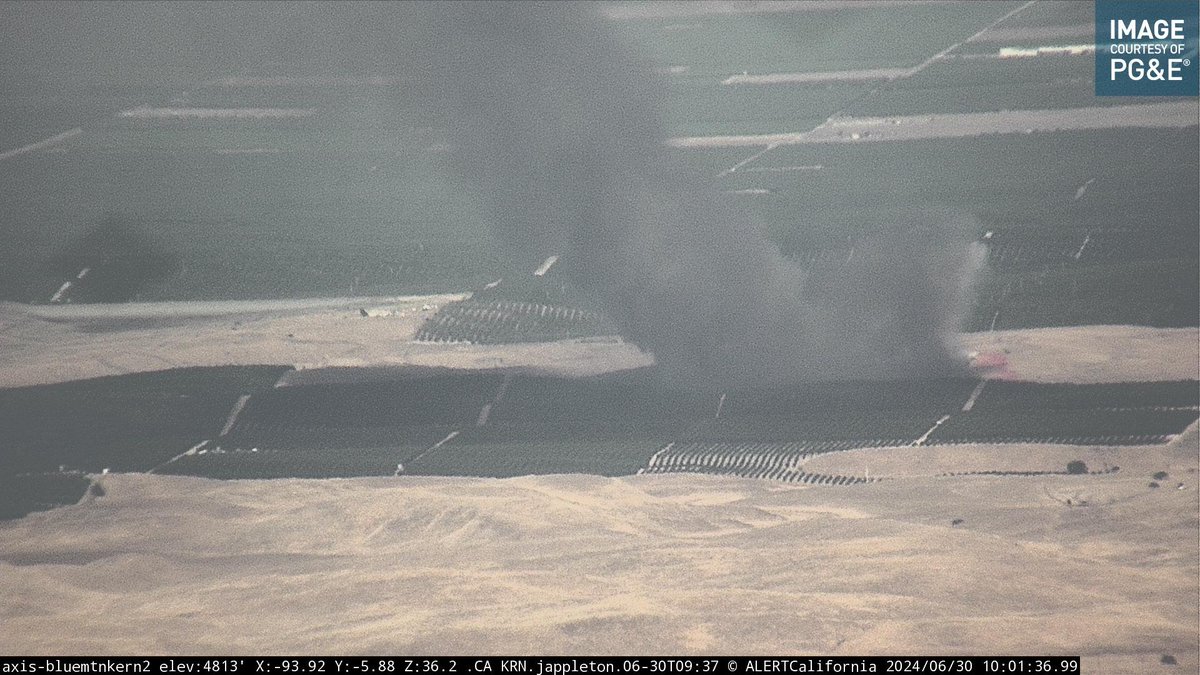 KernFiregraph's tweet image. #RollingFire looking like a flare up here, even with a slow ROS, this one has potential.