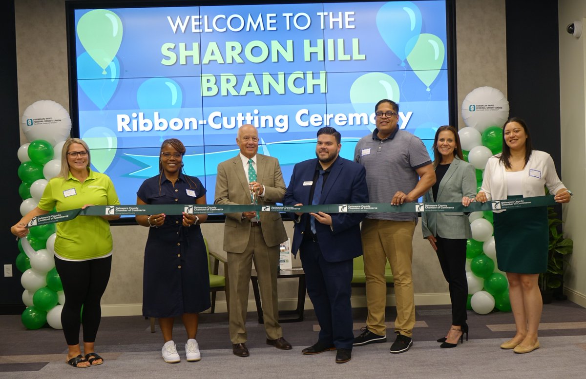 FMFCU's tweet photo. FMFCU recently cut the ribbon to our new Sharon Hill Branch! FMFCU Foundation also made a donation to Neighbor To Neighbor. @DelcoChamber https://t.co/qqpOqjZdwX