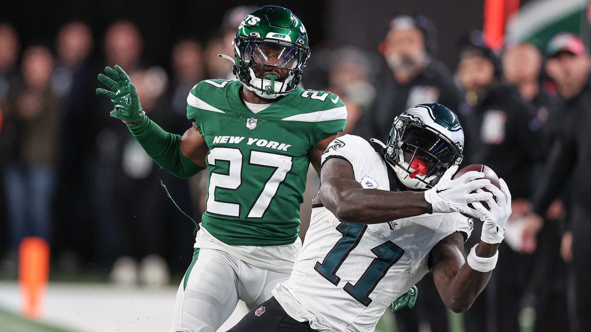 ETBnetwork's tweet photo. Checkout the latest #ETBBlog w/contributor
@F00tbaLLMAN34 on @nyjets Release Defensive Back Tae Hayes
NFL News: Jets Release Defensive Back Tae Hayes After Arrest
https://t.co/XdvZ2bmTbo
#NFL #NYJets #NFLNews https://t.co/A51S3Evu0r