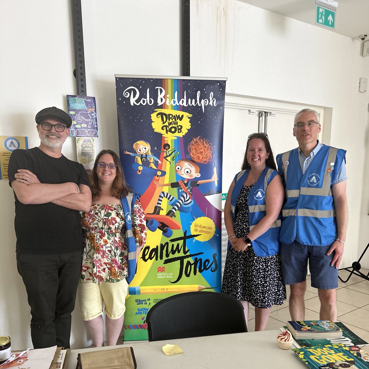 ReadingRocks tweet media