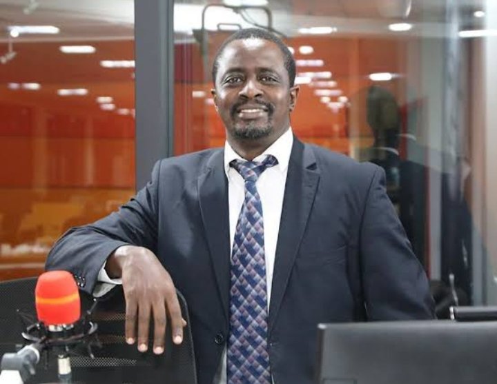 Huyu jamaa apewe security after this interview juu Wueh! He's injecting💉💉 Mr lies Properly!!
#Ericlatiff #CitizenTv