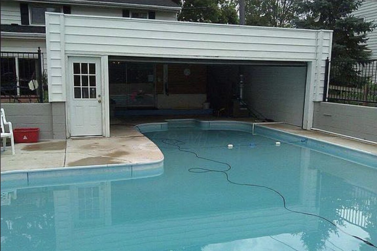 I present to you... 4 reasons why I am long $Z

You can live inside a witches hideout, a meth mansion, a nuclear silo, or have a pool inside your garage... ALL BECAUSE OF ZILLOW
