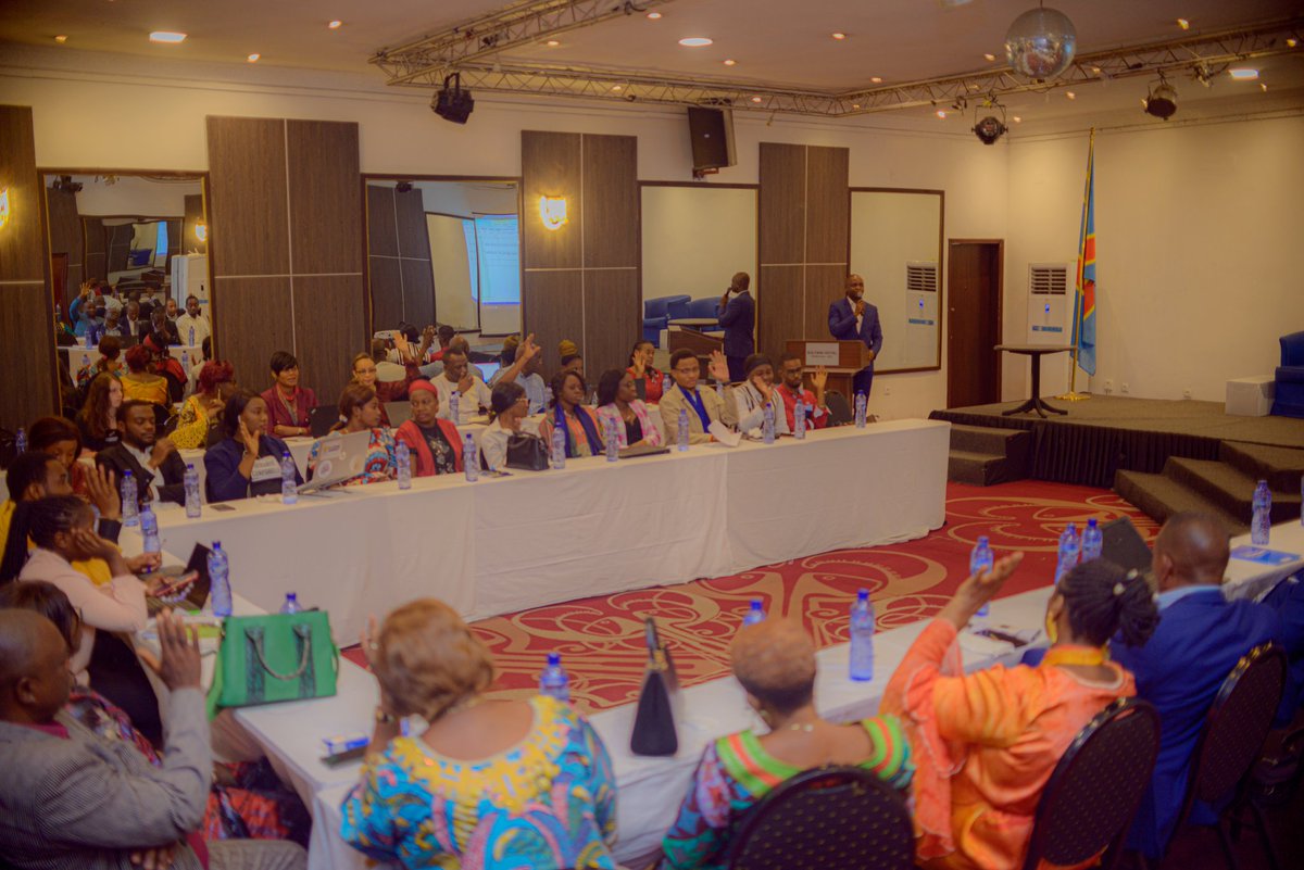 MbomaJoe73482's tweet photo. J'étais à l'honneur de participé à l'atelier de la Task-force santé et Bien-être des adolescents et jeunes, organisé par le programme National de santé de l'adolescent #PNSA à Kinshasa ; pour le compte de #Youthfim-O.D.D nous avons portée notre contribution https://t.co/HMzPvOUCLt