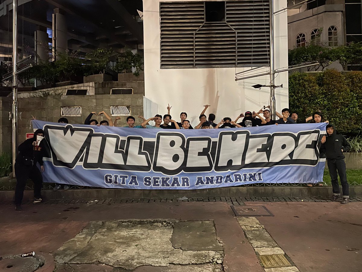 gokildahhh's tweet image. Terima kasih rekan" @teampojokkanan telah meramaikan hari ulang tahun dari Gita Sekar yang ke-23, semoga di tahun berikutnya kita bisa merayakan kembali dengan lebih meriah 🍀🔥 @A_GitaJKT48 
#sti11together #WillBeHere #Stronge23lissful