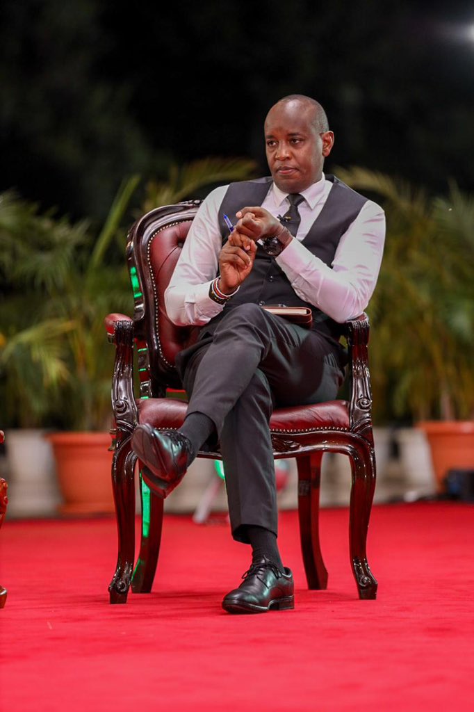 omwambaKE's tweet photo. Citizen TV's Linus Kaikai: Kenyans don't associate you with the truth

Eric Latiff: When will you stop lying

President William Ruto ;  Abujubuju https://t.co/YNhhJ7XyM5