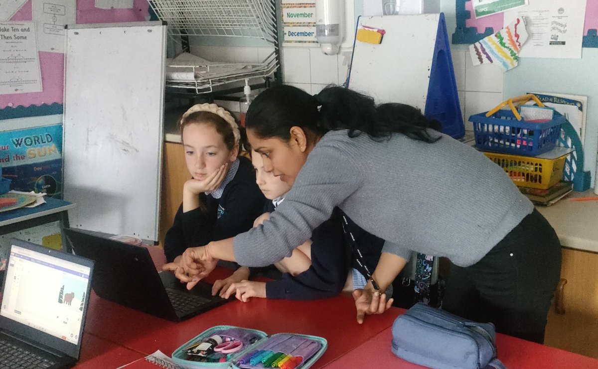 mulgrew_ciara's tweet image. Pupils @ForgeIPS were helped to navigate #Scratch #coding projects by two amazing #TimetoCode #volunteers from @apexfintech Pupils benefitted greatly from the #volunteers expertise & the fun they brought to the sessions! #LoveCoding #FutureWorkforce @bitcni @DarrenBayliss_