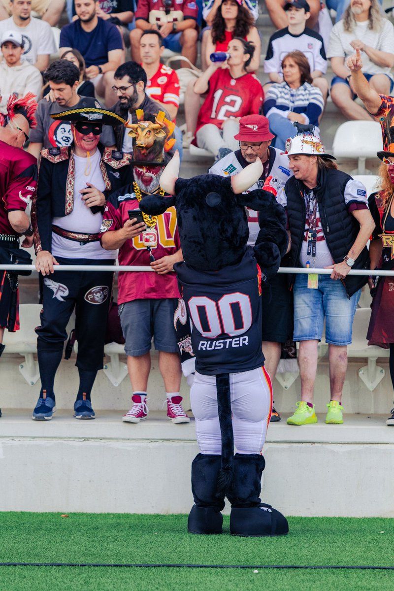 ¡Afición! Fue un placer teneros en casa el pasado sábado 🤘

🏟️ Os esperamos el sábado 6 de julio en nuestro partido contra <a href="/GalaxyFrankfurt/">Frankfurt Galaxy</a> 

🎟️ Compra tus tickets en ticketmaster.es/event/madrid-b…

#stampedetovictory 

📸 <a href="/naatagaarcia/">Natalia Garcia</a>