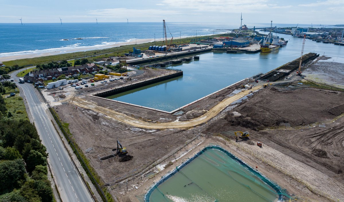 𝗧𝗛𝗘 𝗣𝗘𝗥𝗙𝗘𝗖𝗧 𝗙𝗜𝗧: 𝗘𝘀𝗵 𝗖𝗼𝗻𝘀𝘁𝗿𝘂𝗰𝘁𝗶𝗼𝗻 𝗦𝗲𝗰𝘂𝗿𝗲𝘀 £𝟳.𝟯𝗺 𝗡𝗼𝗿𝘁𝗵𝘂𝗺𝗯𝗲𝗿𝗹𝗮𝗻𝗱 𝗘𝗻𝗲𝗿𝗴𝘆 𝗣𝗮𝗿𝗸 𝗠&amp;𝗠 𝗖𝗼𝗻𝘁𝗿𝗮𝗰𝘁𝗼𝗿𝘀 𝗟𝗶𝗺𝗶𝘁𝗲𝗱

A £7.3 million scheme that will complete the fit-out of the recently widened Ash Barge Dock at