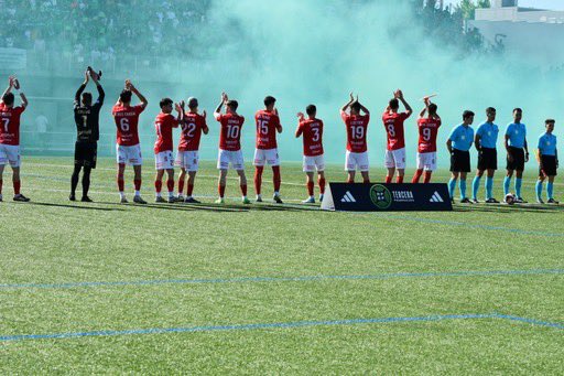 IvanArgos's tweet image. ¡ EL CHARLES ES FENOMENAL ! 

El @CDLaredo es de 2ª RFEF.
¡ Somos de 2ª RFEF ! 

¡ Aúpa Charles ! ¡ Guru Laredo !