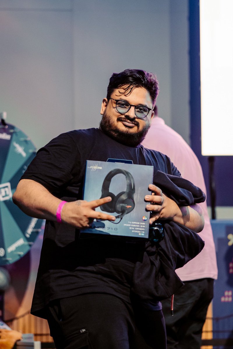 SolidNero's tweet image. Level Up Salzburg

war insane !

Hab das Tekken bracket von Virtual Dojo gewonnen ! (@VirtualDojo thx )

mega danke an die bratans die mich unterstützt haben und mich auf der Bühne überrannt haben.

smash bracket bin ich auch zufrieden . solides 2:2 als Abschied perfekt ^^ 

1/2