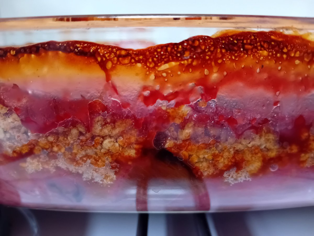 RayMelBee's tweet image. Must be some footy match on TV judging by shouting &amp;amp; swearing from The Goode Wyffe. 🤔
Meanwhile, in the kitchen: how it started &amp;amp; how it finished. 
Damson &amp;amp; Rhubub #crumble. I don't think it's "real" unless filling overflows &amp;amp; makes that sweet, toffee topping around the edge. 😋