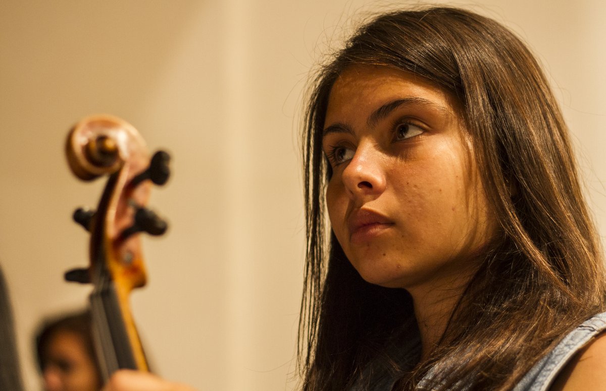 #Caracas"Niños de Las Brisas" sigue en el Trasnocho Cultural, Paseo Las Mercedes
Dom 30/6 7:15 pm
Lun 1/7  5:00 pm
Mar 2/7 7:30 pm
Miér 3/7 5:00 pm
Este lunes Popular 1 Jul - Dissandra, una de las protagonistas de la película, estará en el teatro para conversar con la audiencia