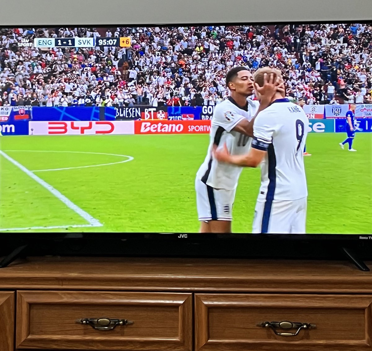 Hey Jude! Come on England ! Southgate trusts his men like anything. But please bring Trent and Bowen