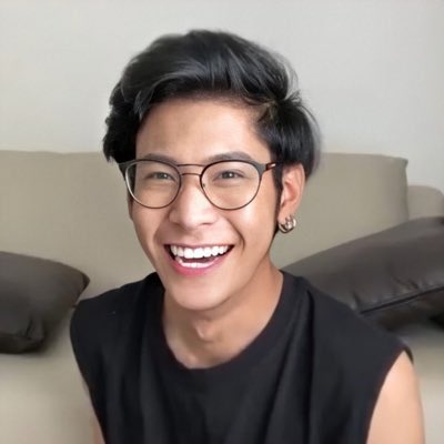 arin tweet media