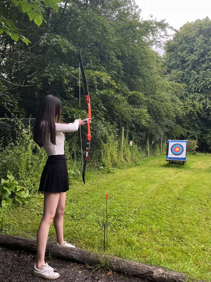 RABAHX55's tweet photo. Archery can be a relaxing and stress-relieving activity for girls. https://t.co/Xk2qNY0lFc