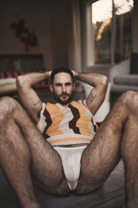 Last day on my onlyfans pride month discount! 20% off 🌈  https://t.co/5wHngg6UNu  Who&rsquo;s gonna match my