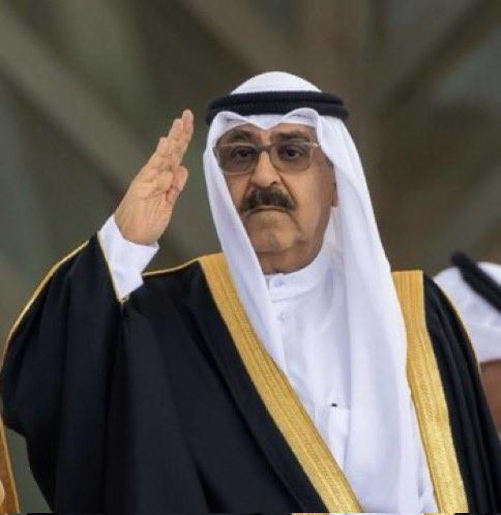 الأمير مشعل يهدي اليمن ثلاث طائرات مدنية حسب كلام العليمي
الرجال طلع خطيرالجماعة مسكوعليهم أربع وهو تحرك يطلب الله من الكويت ادي جهده ويروح ثلاث.
لاكن في اخبار أن طائرة تحركت من جدة الى صنعاء تنقل الحجاج وبسبب سوء الحالة الجوية حولت رحلتهاإلى جبوتي شكلهم مستعجلين يفرحون سيدهم!!!