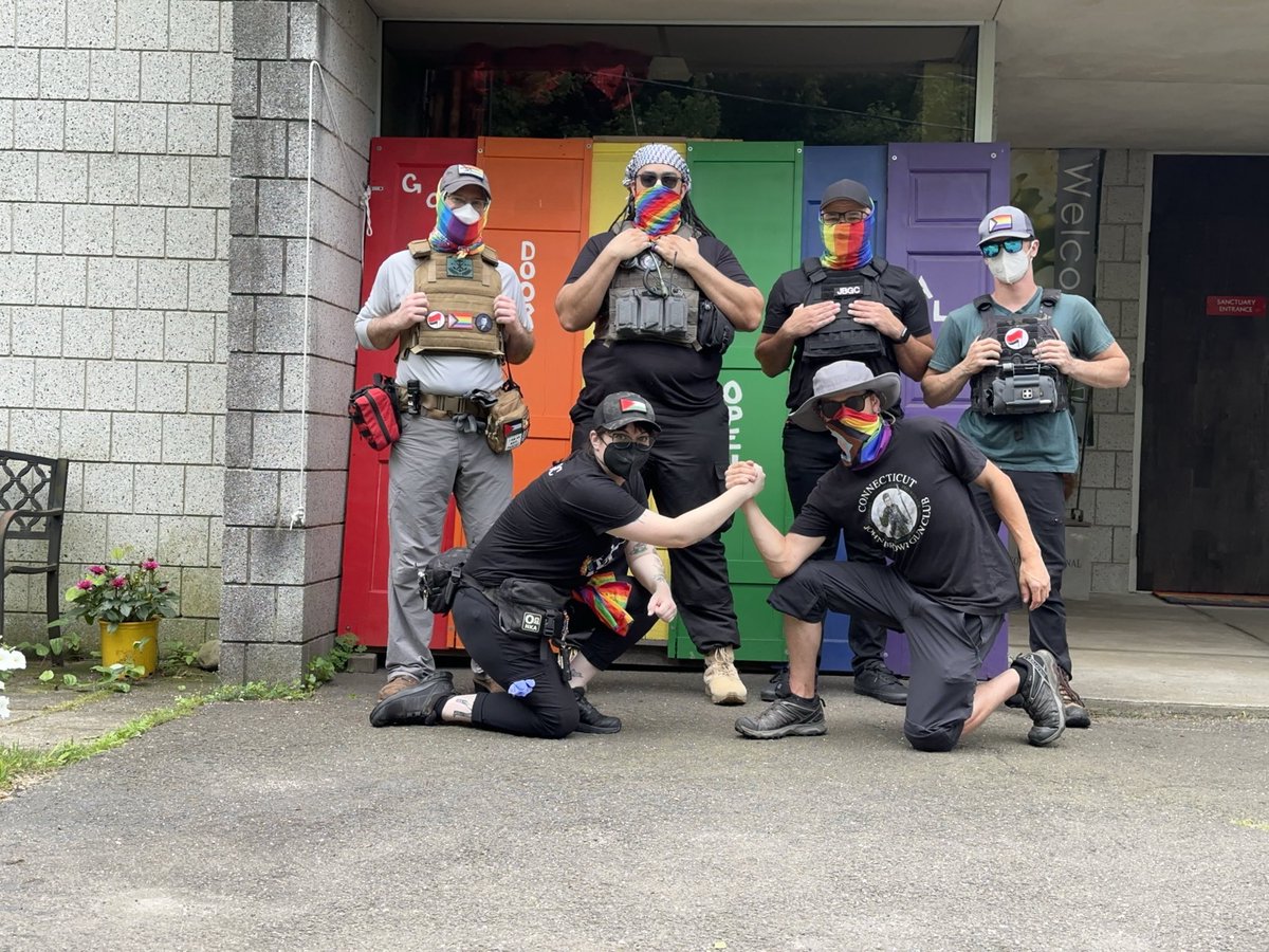 ctjbgc's tweet photo. It’s been a busy weekend for us. We worked two Waterbury Pride events and dealt with some harassers, cleaned up some graffiti, and threw in some range time on top of it all. Thanks to our friends in @rijbgc for joining today’s half of the events. https://t.co/v1vy9z1wz2