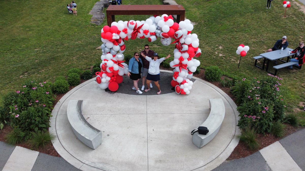 Head to Rock n Blues on the Battlefield tonight in Battle of Beaverdams Park and enjoy the free live music! 🎶 Bring ID as it’s a licensed event! 🍷🍺 #ThoroldON 

thorold.ca/en/recreation-…
