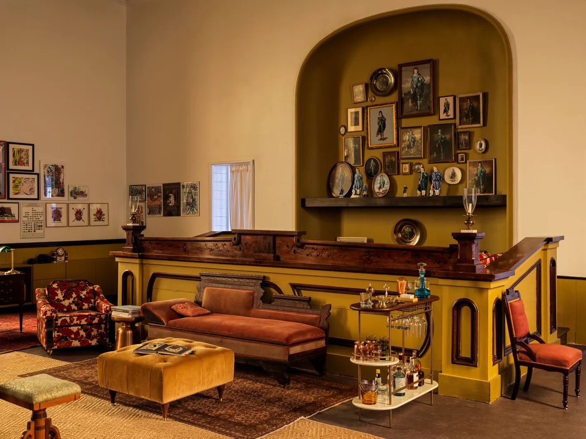 There’s a new-ish trend of converting churches to houses.

I’m not really a fan—haven’t seen one that works.

But…I think we have a contender🤔