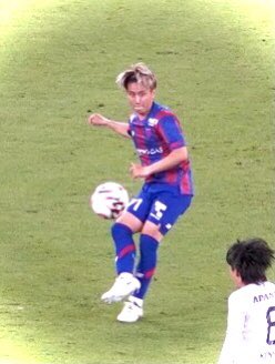 pooh_tokyo12's tweet photo. がんばれタロー🟦🟥
次も応援します📣⚽️✨🥅
#fctokyo
#FW71
#荒木遼太郎 https://t.co/pcjQNxXXZR