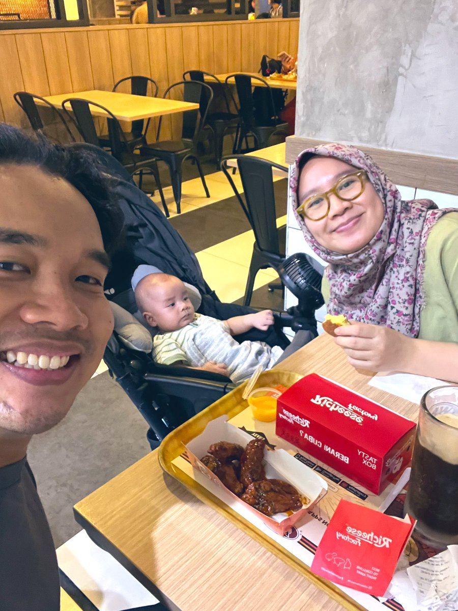 SaufeeSaad's tweet photo. 240630

 A day out with abah&amp;mama’s big boy! 🥰 https://t.co/J8F7I9rPPM