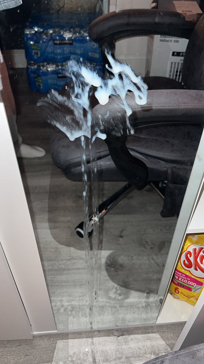 JakeyH19's tweet photo. 😭😭 this was supposed to be a video, but I was literally about to come and instead took a picture… https://t.co/GQJqJPwlBw