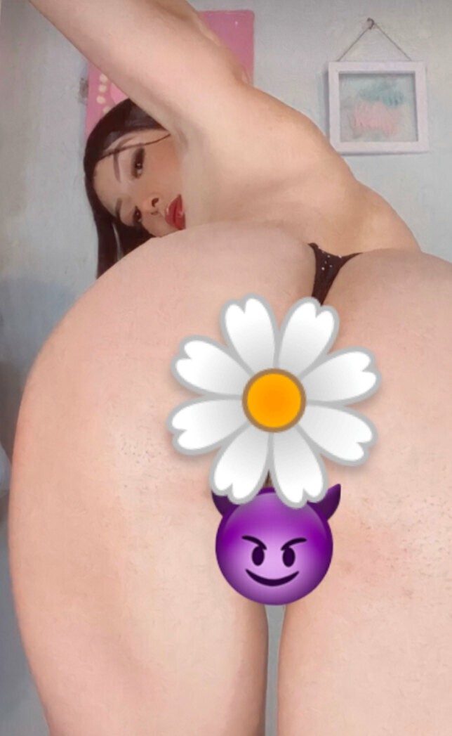 Vanessa_Diaz008's tweet photo. Aprovecha mi contenido 🔥🙈
Un gran descuento 🔥🤤
Tanga usada de regalo para los primeros 🫶🏻 https://t.co/kiSUarXZrE